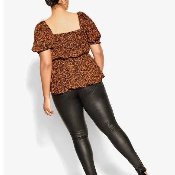 NWT CityChic women’s plus size quirky print top sz M approximately 18/20 IRL - Picture 2 of 7